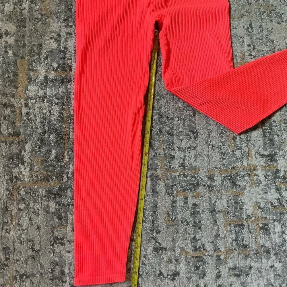 GOOD AMERICAN RIBBED LEGGINGS! EUC! SIZE 3/4